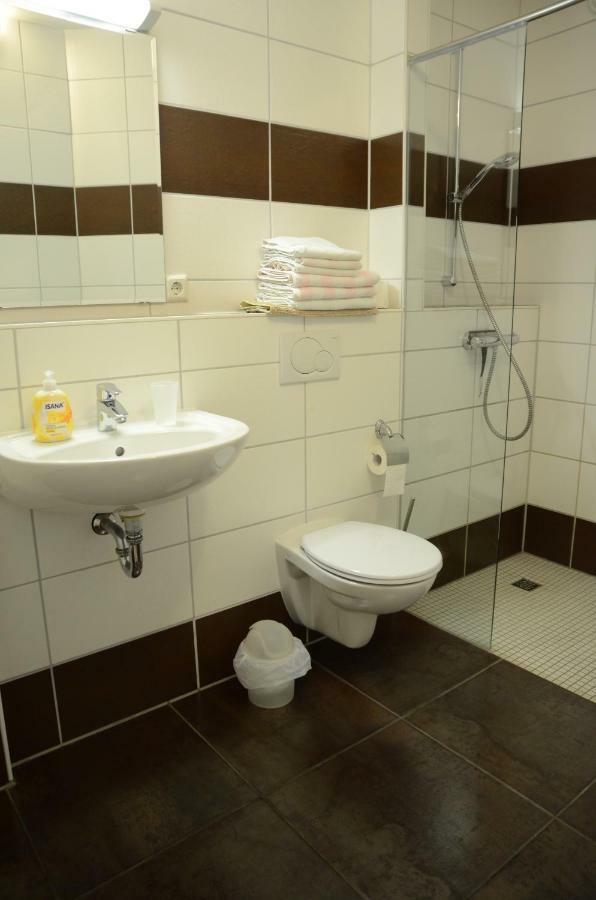 Apartament Ferienresidenz Am Strom Rostock Zewnętrze zdjęcie